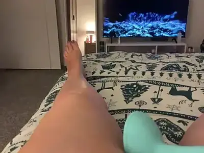CurvyEllaX