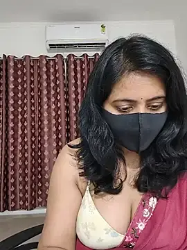 Cute-Maanvi