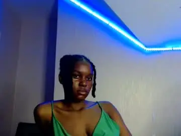 pretty_nyra