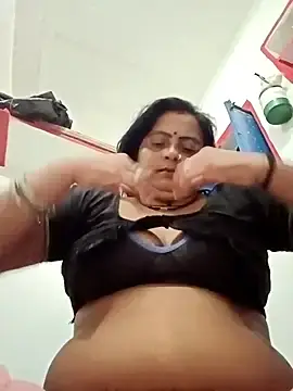 Hot_komal1