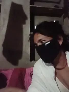 monika_sexe