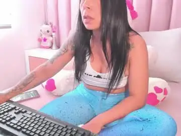 natural_bigass_nina