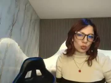 nadia_r_