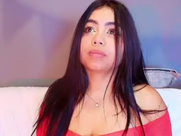 jade_brunnette