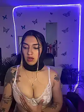 Lia-mitch