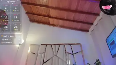 sharon_skiinny