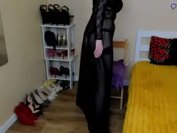 seductive_foxy_