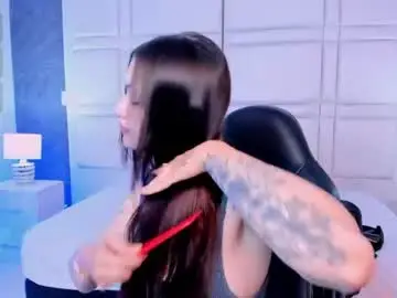 charlotte_whitee1