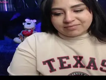 chloe_smith5