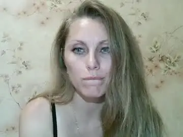 roxyfox18x01