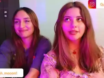 leah_moon11