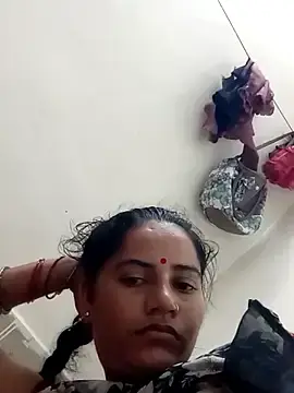 Hotnewbhabi_riya